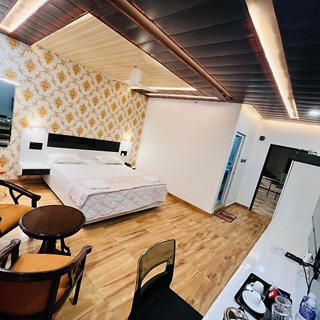 Hotel Buddha Park, Paharia, Váránaszi Kültér fotó