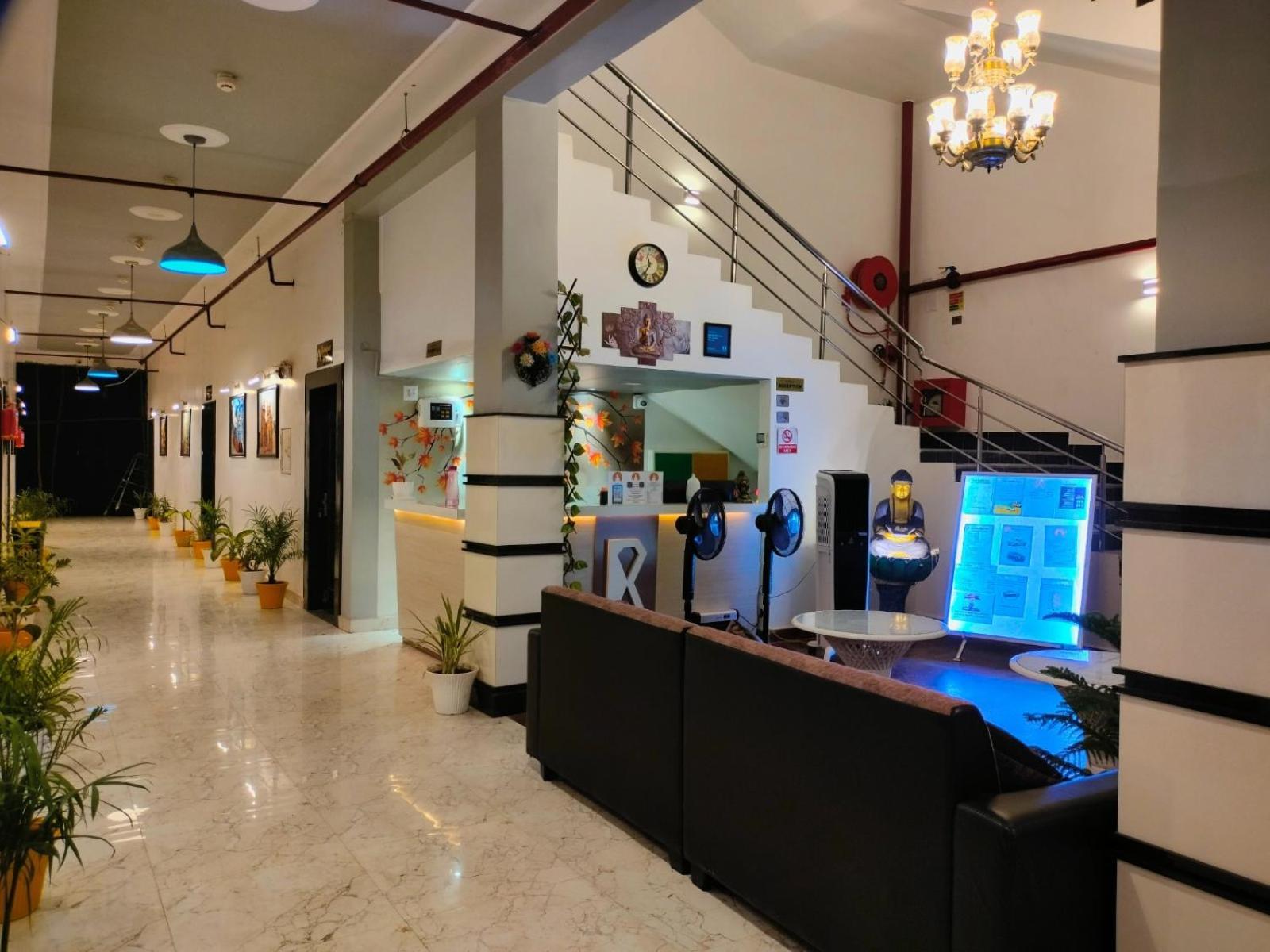 Hotel Buddha Park, Paharia, Váránaszi Kültér fotó