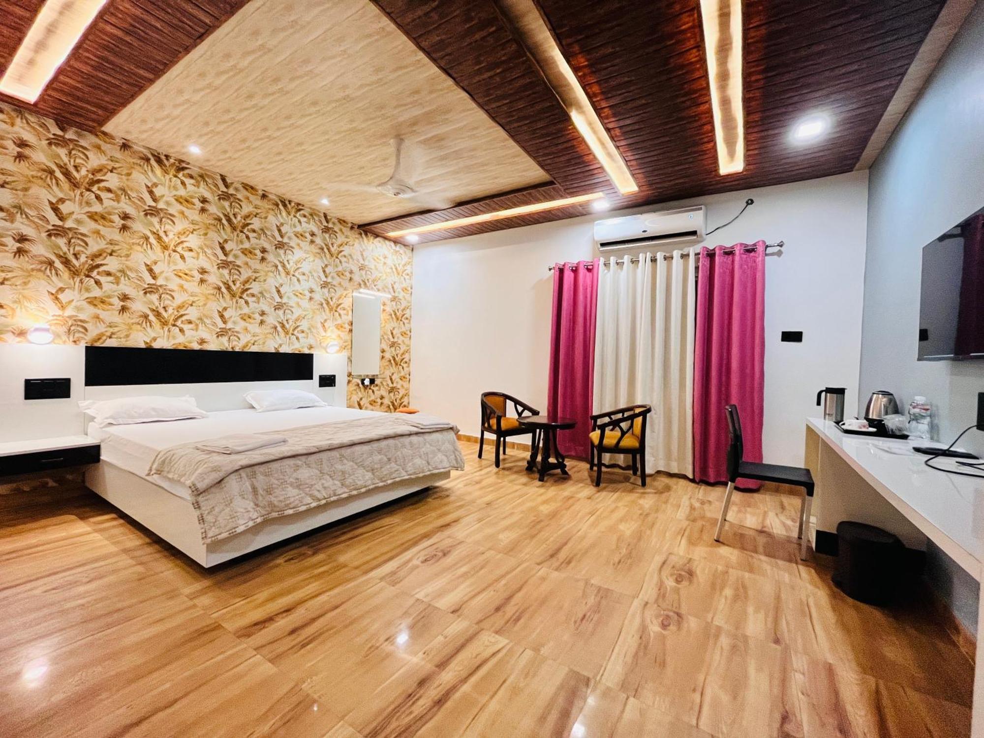 Hotel Buddha Park, Paharia, Váránaszi Kültér fotó